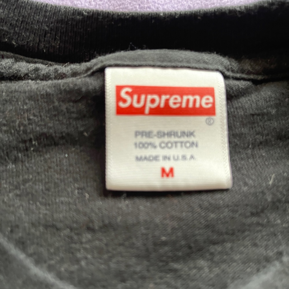 Black and multi colored supreme t shirt - Picture 2 of 2
